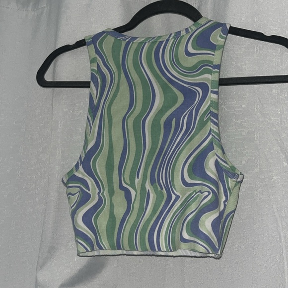 Harlow Cropped Tank Top - Picture 4 of 5